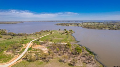 Waterfront Lot in The Retreat at Anglers Point in Emory on Lake - photo 17