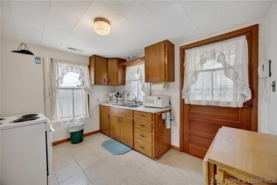 Welcome to 1146 Stoddard Lane, where breathtaking main channel - photo 22