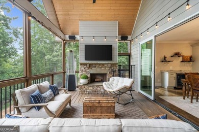 You will be AMAZED at this private, almost NEW construction home - photo 23