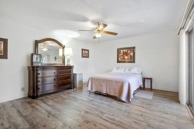 Great Deal! Minutes from Nova University, major highways, and - photo 23