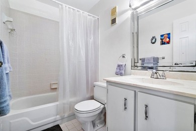 Great Deal! Minutes from Nova University, major highways, and - photo 24