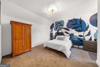 You will be AMAZED at this private, almost NEW construction home - photo 30