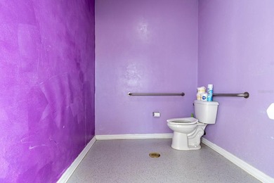 Unique investment opportunity to own 3 parcels in the highly - photo 31