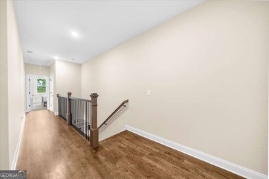 You will be AMAZED at this private, almost NEW construction home - photo 33