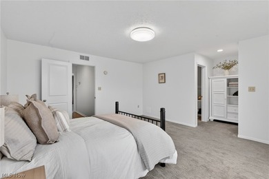 Lakefront living with endless sunsets from this ideal - photo 34