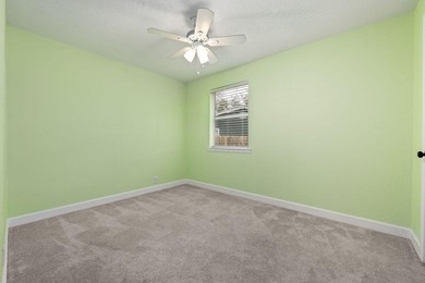 Nestled in the heart of Valparaiso, this 6 bedroom 3 bath gem - photo 39