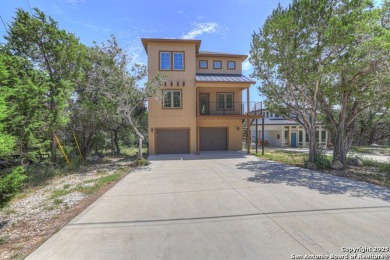 Lake Home For Sale in Canyon Lake, Texas