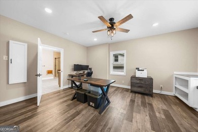You will be AMAZED at this private, almost NEW construction home - photo 47