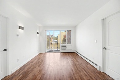 Featuring 660 sq ft of living space, plus a private 55 sq ft - photo 10