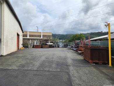 Well-maintained 3-story, multi-tenant, walk-up office building - photo 11
