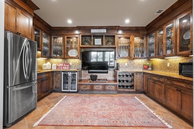 Positioned along the shores of Lake Travis, 107 Edgewater Cove - photo 24