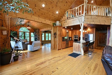 Phenomenal Northwoods chalet!! Discover your private Northwoods - photo 17