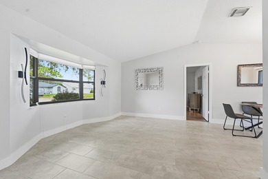 Welcome to this freshly painted 2-bedroom, 2-bathroom pool home - photo 17