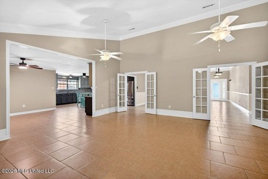 Spacious 4 bed, 3 bath single-story home in South Pointe with - photo 20