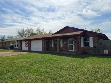 Lake Home For Sale in Mabank, Texas