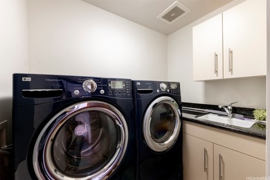 PRICE REDUCTION - Priced to Sell! Superb value Penthouse in - photo 22