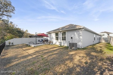 Sophisticated 4-bedroom, 3-bath residence in the desirable - photo 22