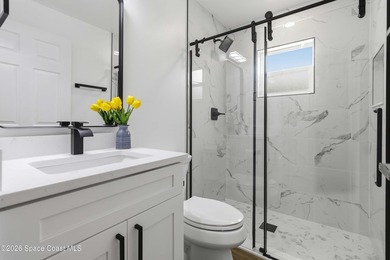 This beautiful home has a lot to offer. New roof, newer AC, new - photo 22