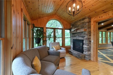 Phenomenal Northwoods chalet!! Discover your private Northwoods - photo 26