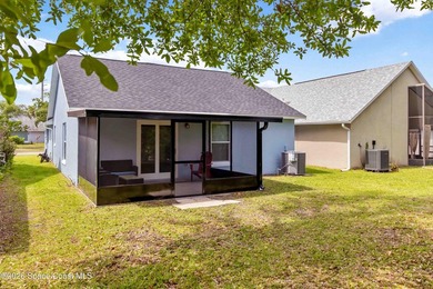 This beautiful home has a lot to offer. New roof, newer AC, new - photo 27
