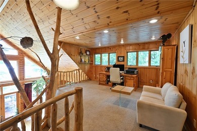Phenomenal Northwoods chalet!! Discover your private Northwoods - photo 36