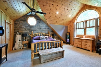 Phenomenal Northwoods chalet!! Discover your private Northwoods - photo 37