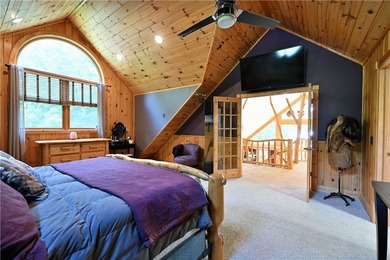 Phenomenal Northwoods chalet!! Discover your private Northwoods - photo 38