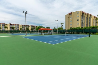 Welcome to this spacious 2-bedroom, 2-bath condominium located - photo 42