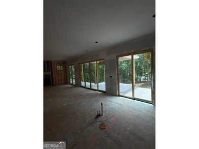 Modern farmhouse luxury on Lake Hartwell! This custom-built - photo 5