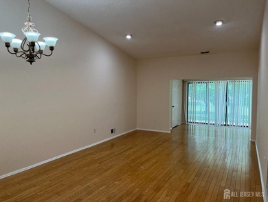 Highly Sought After Yardley Model. 2 Bedrooms, Huge Living Room - photo 15