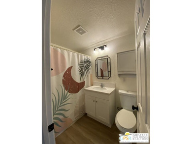 This lake view 3-bedroom, 2-bath home sits on a generous 50' x - photo 20