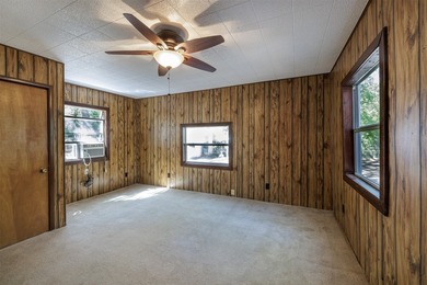 Well maintained A-Frame lake home nestled behind privacy 6' - photo 10