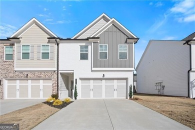 Lake Lanier Townhome/Townhouse For Sale in Oakwood Georgia