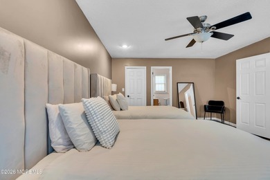 The culde-sac of your dreams! In the most desirable part of - photo 33