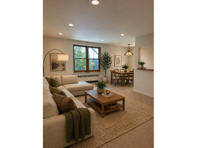 Bright and comfortable 1bedroom coop in the desirable pet - photo 3