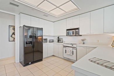Live the coastal dream in this 15th-floor residence at the - photo 21