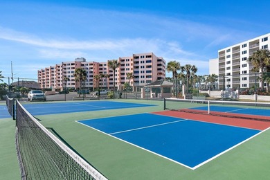 Jetty East is a Gulf front Gated 6-story midrise with under - photo 23