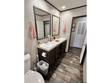 Welcome to a charming East Texas retreat offering easy living in - photo 23