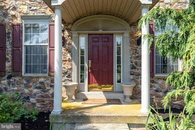 Welcome to this exceptional home in the highly desirable - photo 3