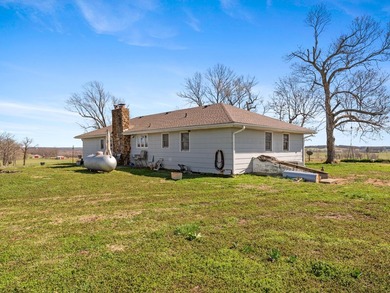 Turnkey Cattle Operation - 302.19 Acres of Prime Open - photo 29