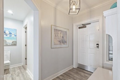 Direct oceanfront 3BR | 2BA 4th floor villa fully renovated in