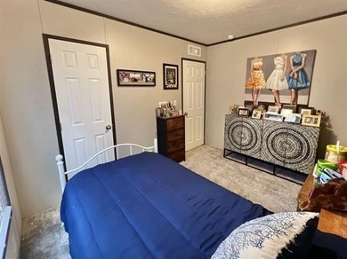 Welcome to a charming East Texas retreat offering easy living in - photo 30