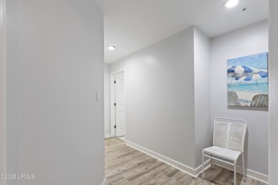 Direct oceanfront 3BR | 2BA 4th floor villa fully renovated in