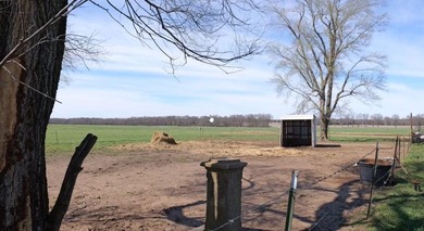 Turnkey Cattle Operation - 302.19 Acres of Prime Open - photo 31