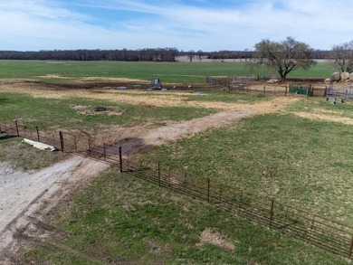 Turnkey Cattle Operation - 302.19 Acres of Prime Open - photo 34