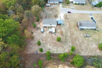Welcome to a charming East Texas retreat offering easy living in - photo 36