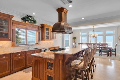 Private oceanfront estate behind the gates of Tingler Island - photo 44
