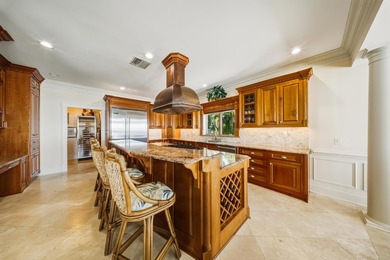 Private oceanfront estate behind the gates of Tingler Island - photo 46