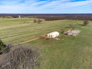 Turnkey Cattle Operation - 302.19 Acres of Prime Open - photo 49