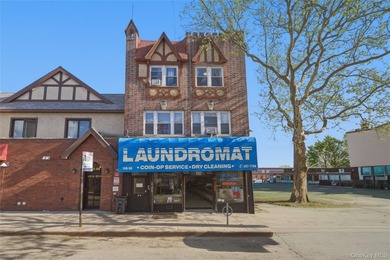 Mix Use property. Fantastic Property Fantastic Location in the - photo 1